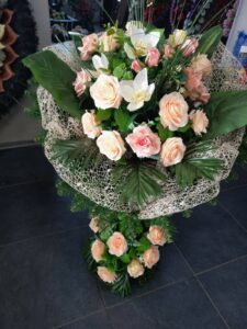 Ритуальні послуги Павлоград вінки